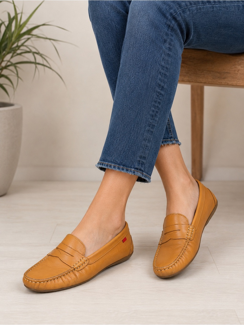 Marc Joseph New York Tan Leather Penny Loafers Women’s Size 8